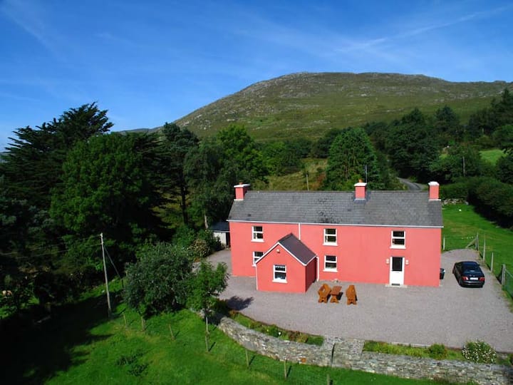 Hut site in Ballynafullia