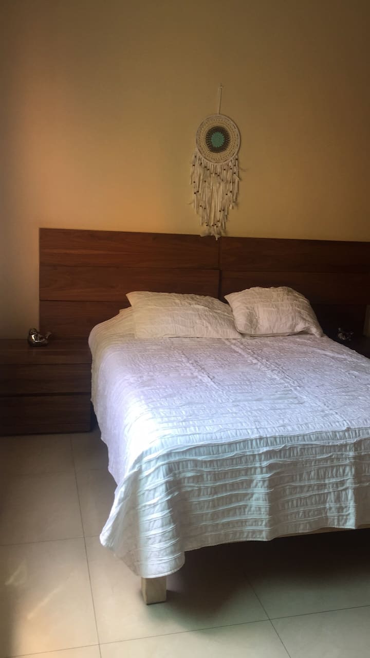 Soba 2 bračna kreveta (160x200)