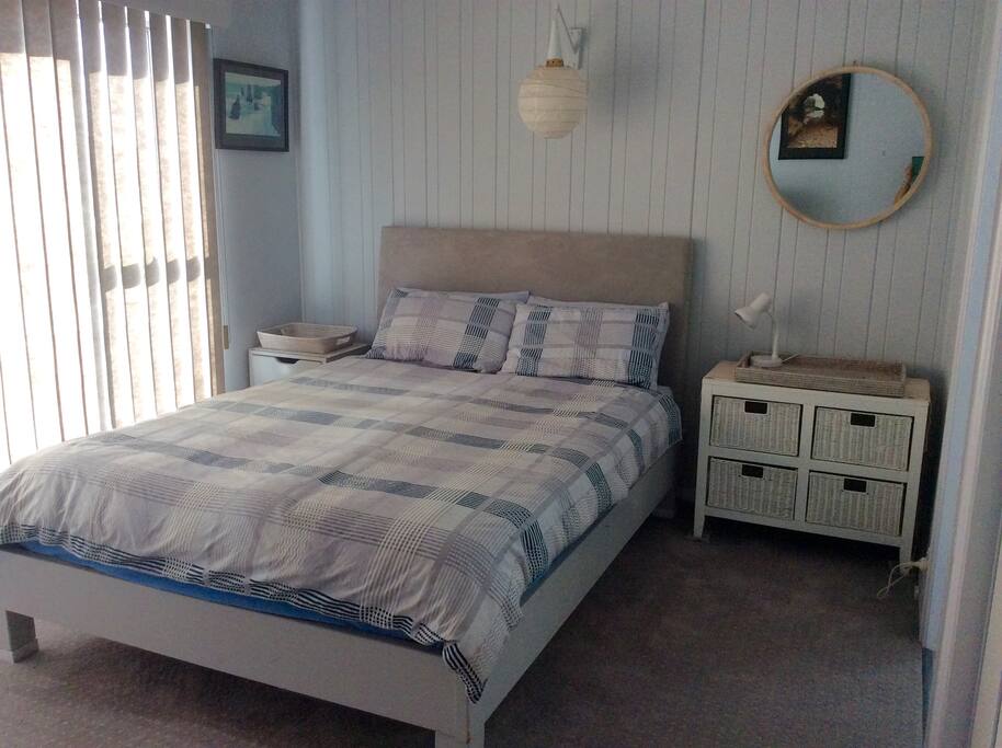Queen bedroom.