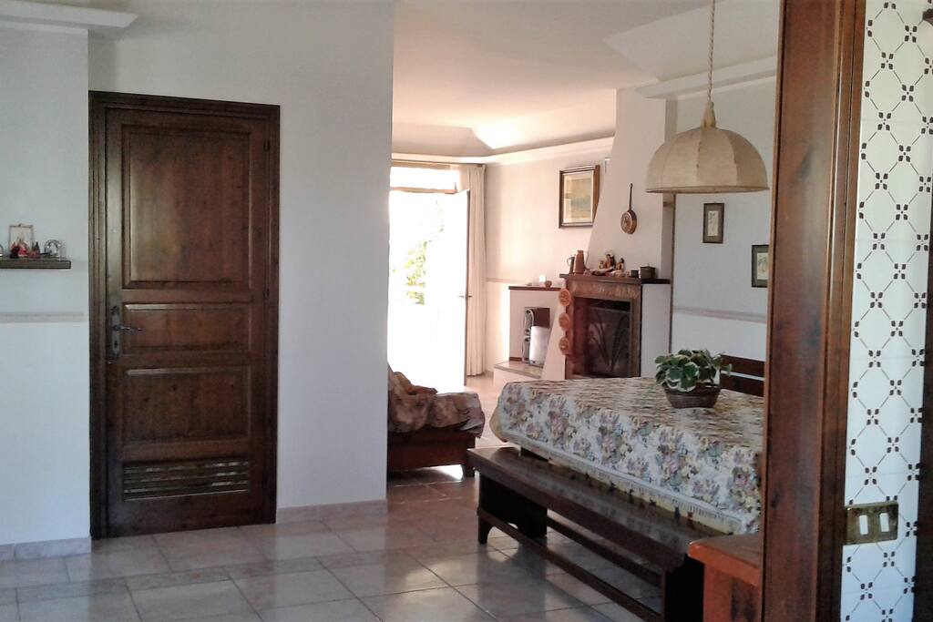 INGRESSO IN SALA