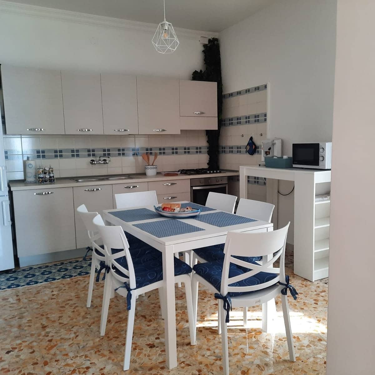 Successful Airbnb property: Casa Sofia, apartment and parking space in Amalfi