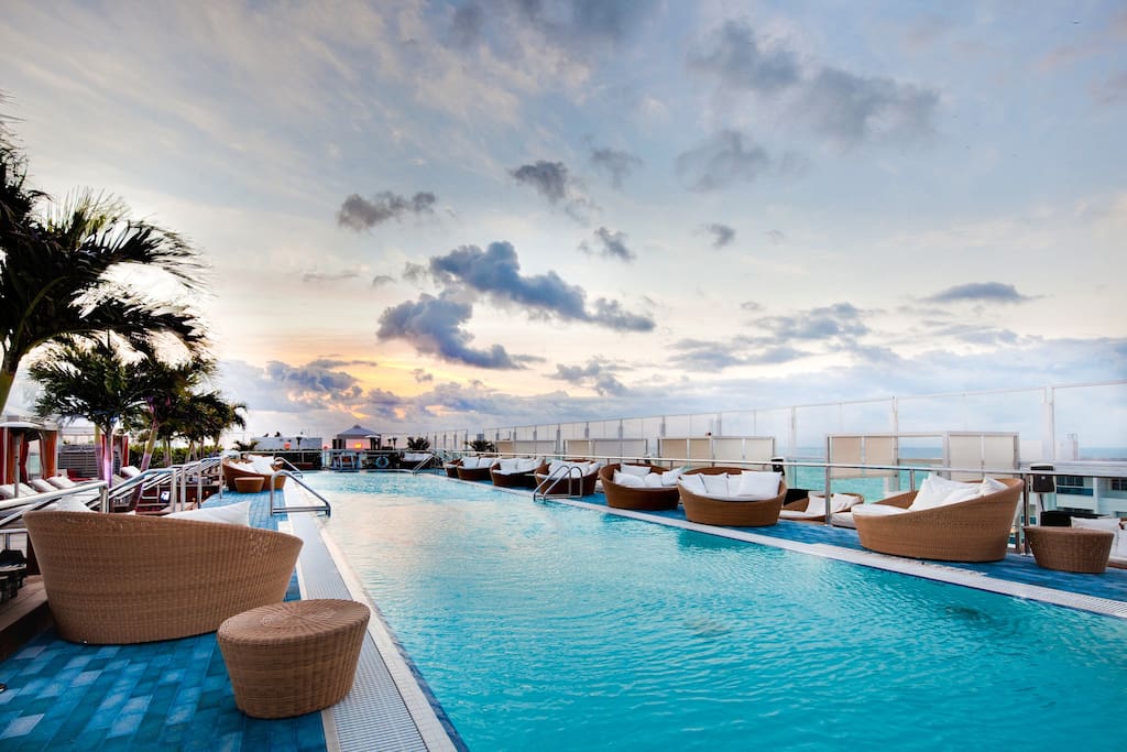 roof top pool