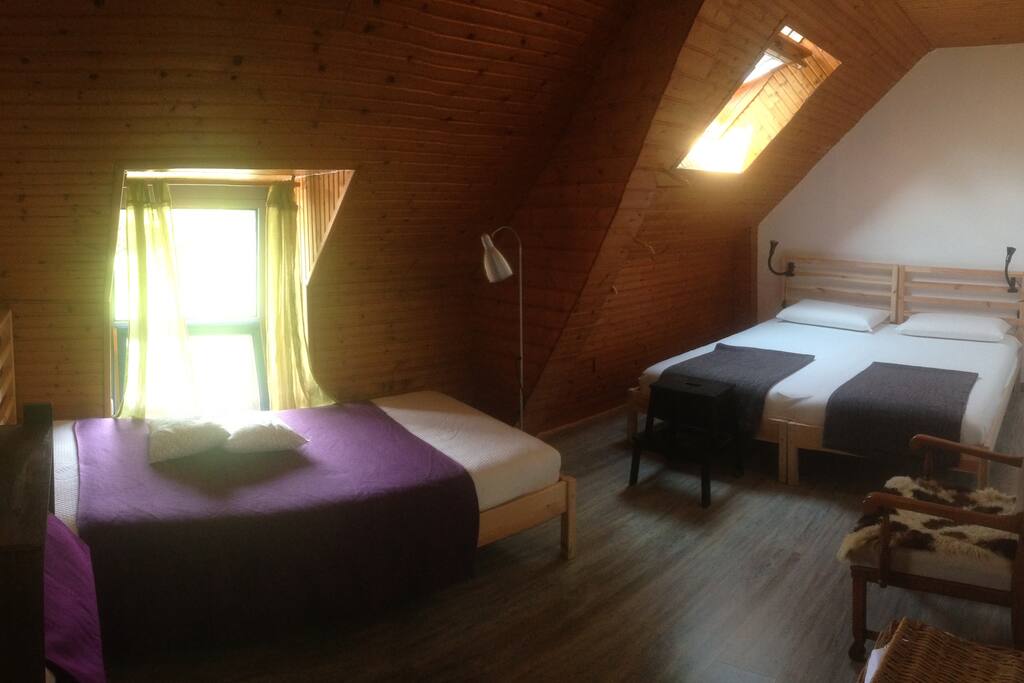 CHAMBRE VUE SUR VOIE VERTE
