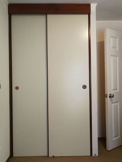 closet de dos puertas