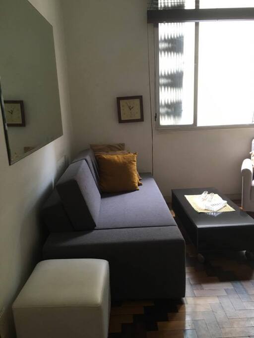 SOFÁ-CAMA NA SALA