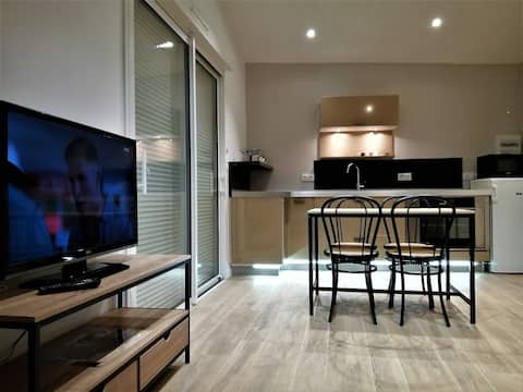 Small quiet house with all comforts