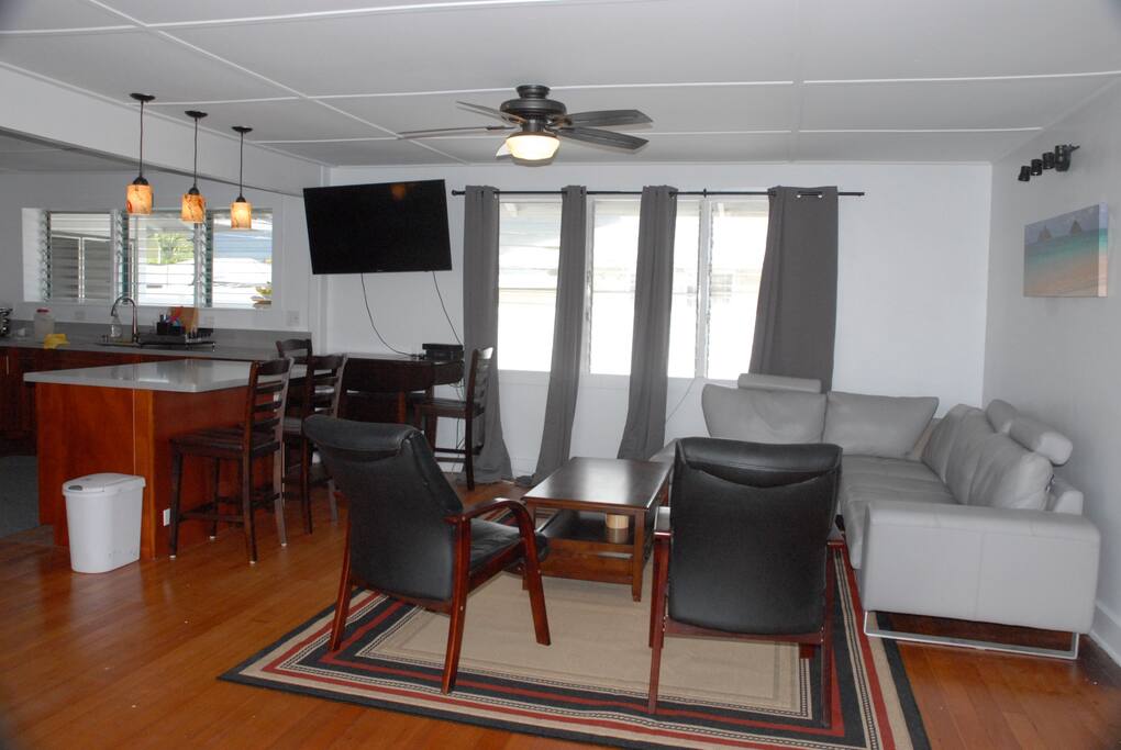 kitchen/living room