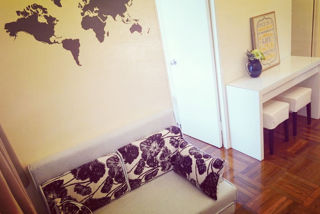 Here's another angle to look at our livingroom! We have a beautiful sofabed and a work table (yes, we offer wifi as well)!