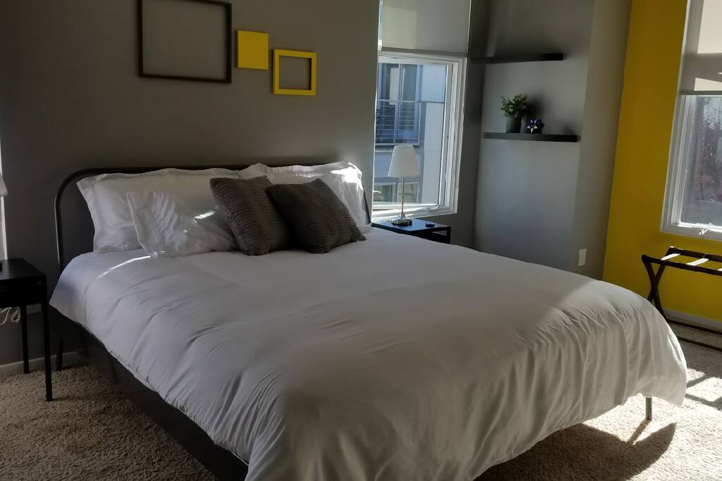 Master Bedroom (King)