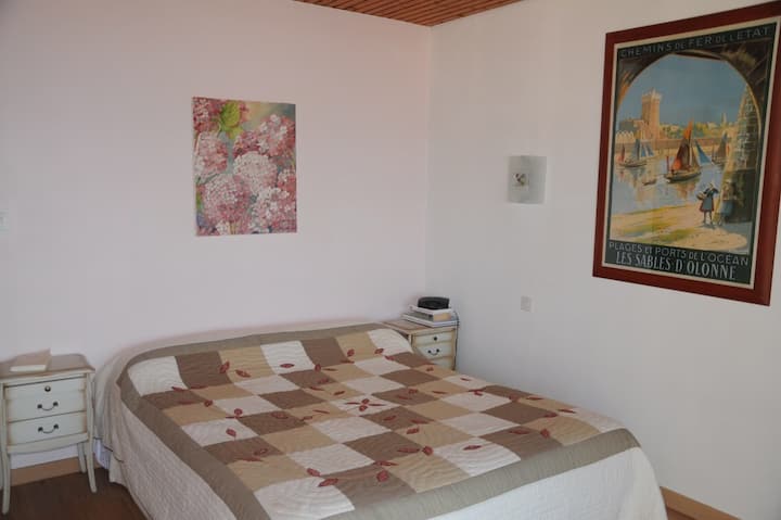 Hlavná spálňa s výhľadom na more