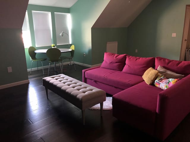 Peaceful Retreat near the heart of Columbus
