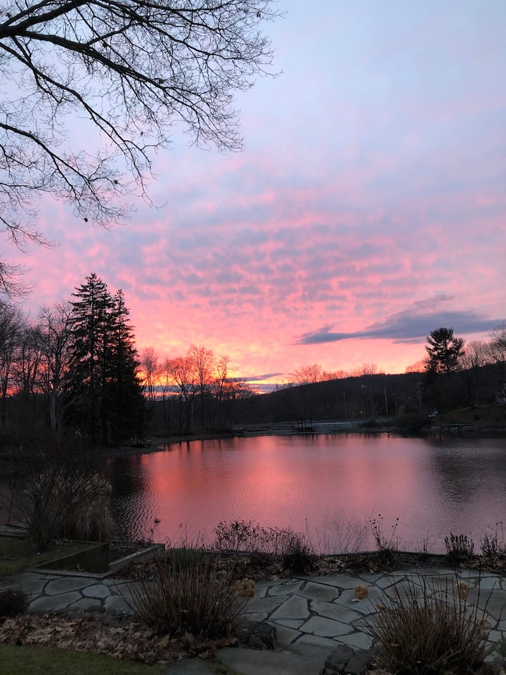 Robinson Pond Holiday Rentals & Homes Copake, NY Airbnb
