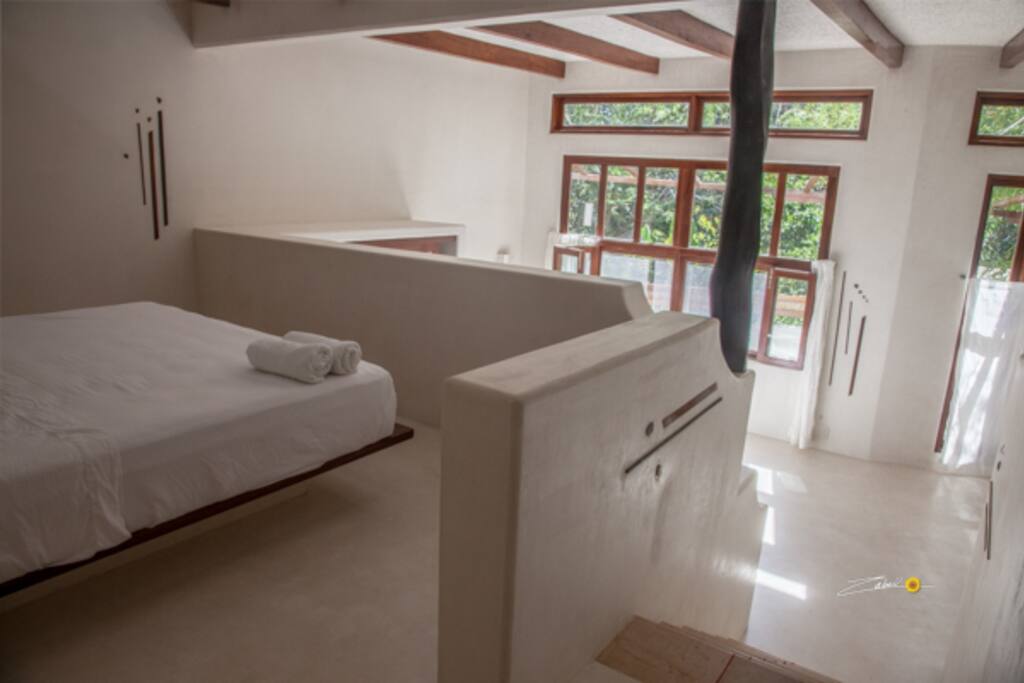 Casa Ebene
4 personnes
2 Lits King
1 salle de bain
1 terrasse + Hamac
Air Conditionné