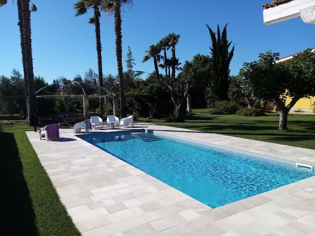 A Casa di Sofia villa con piscina nel Salento