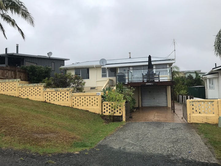 Coopers Beach "Paradise" Houses for Rent in Coopers Beach, Northland