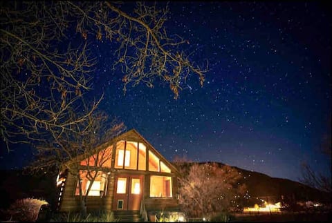 Estrella sanctuary - an Ojo Caliente retreat cabin