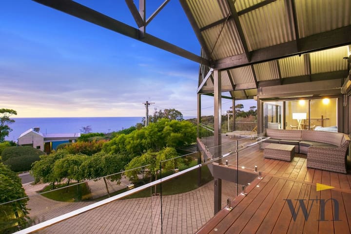 OCEAN-FRONT | Kids Pet Friendly | Pool Spa Bar Gym