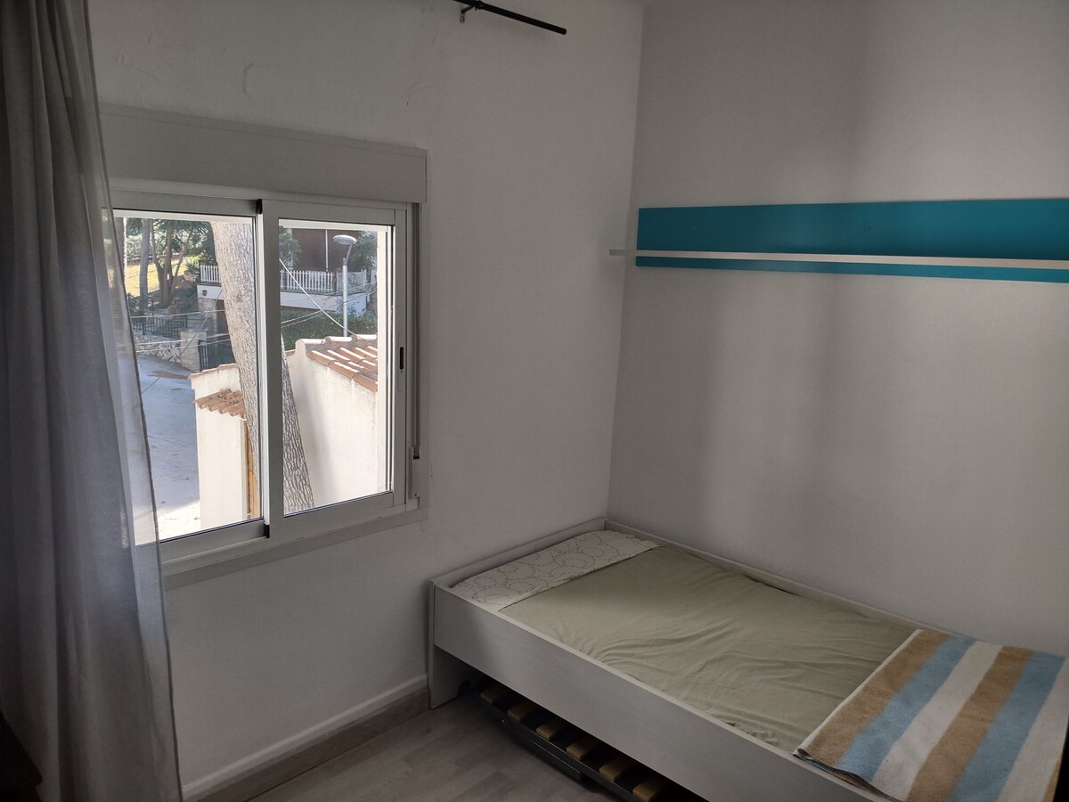 غرفة النوم 2