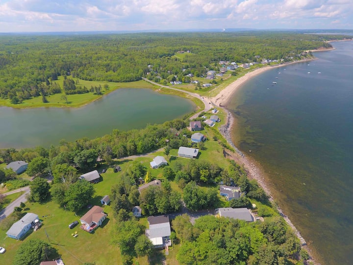 Sinclair’s Island Retreat on Northumberland Strait Cottages for Rent