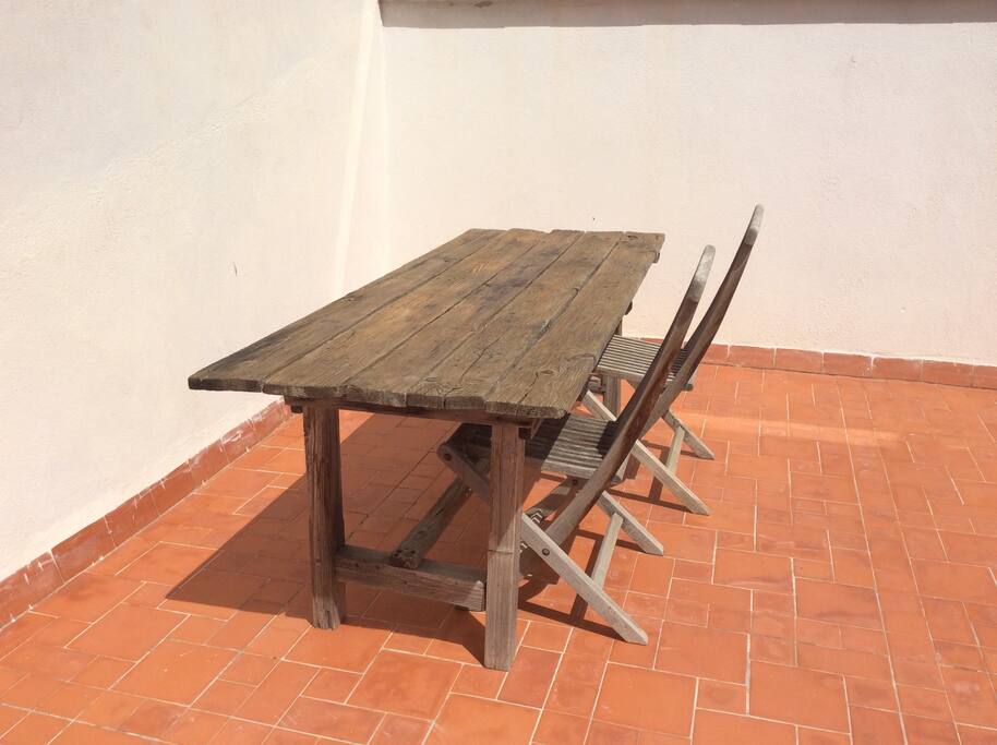 La taula de la terrrassa