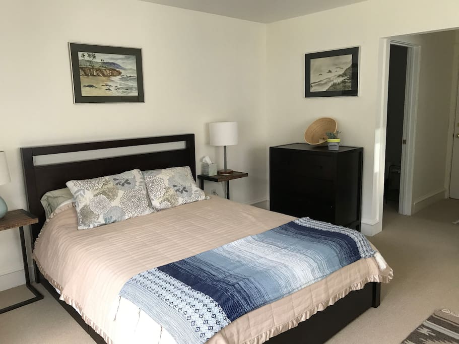 Queen bed and dresser