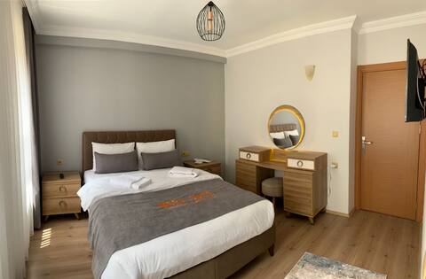 King Suite Apartments with Lake Views.
