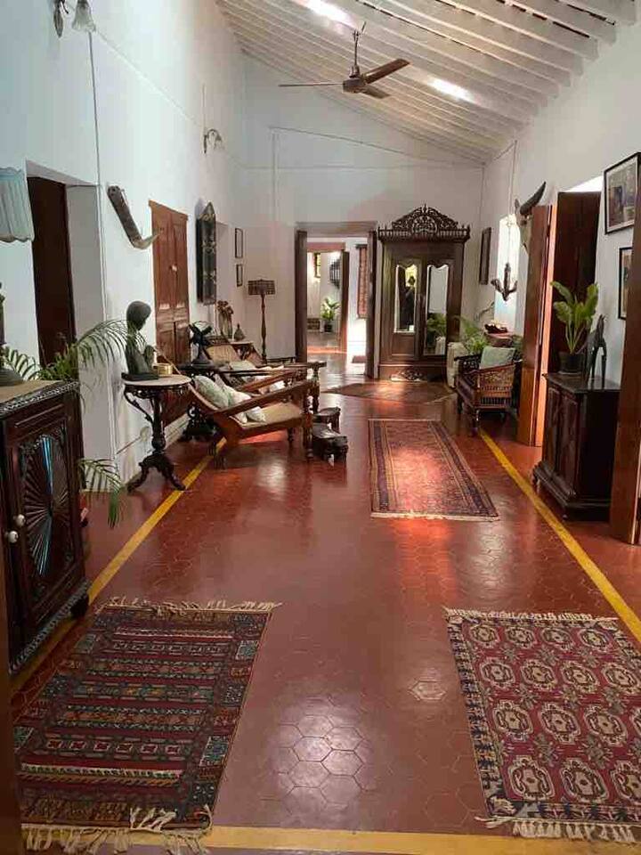 Living room image 4