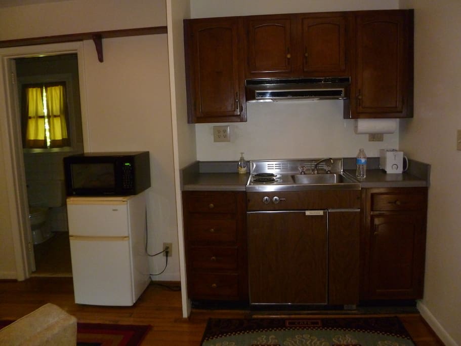 Kitchenette
