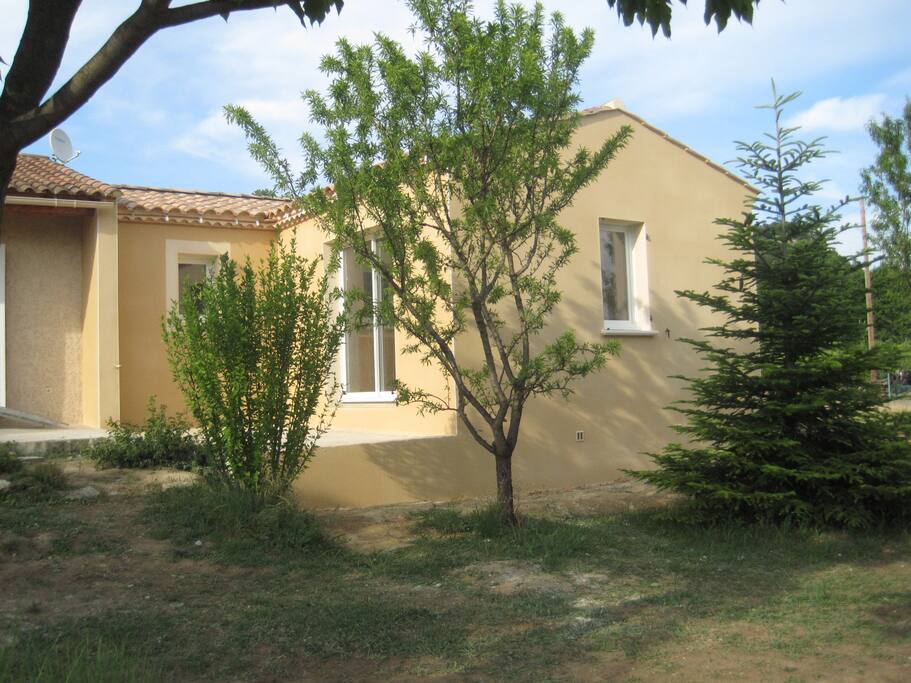 vous logerai dans ce studio indépendant de notre maison