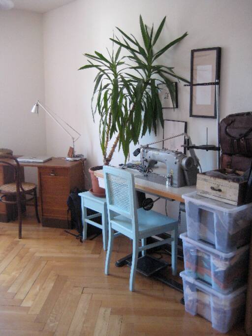 Room_02