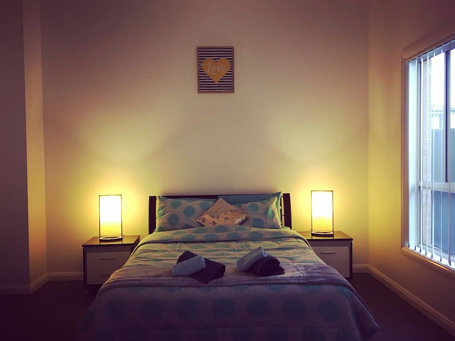 Main Bedroom - King Bed