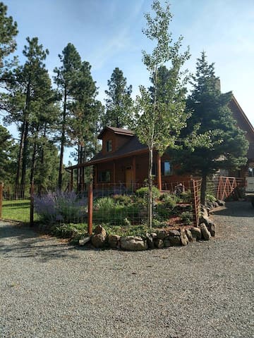 The Sprouted Grain Mountain Lodge - Sunrise