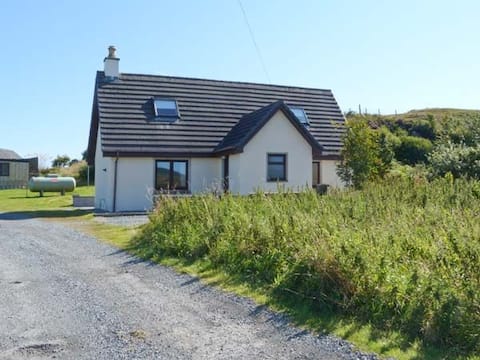Self Catering 8miles from Portree
