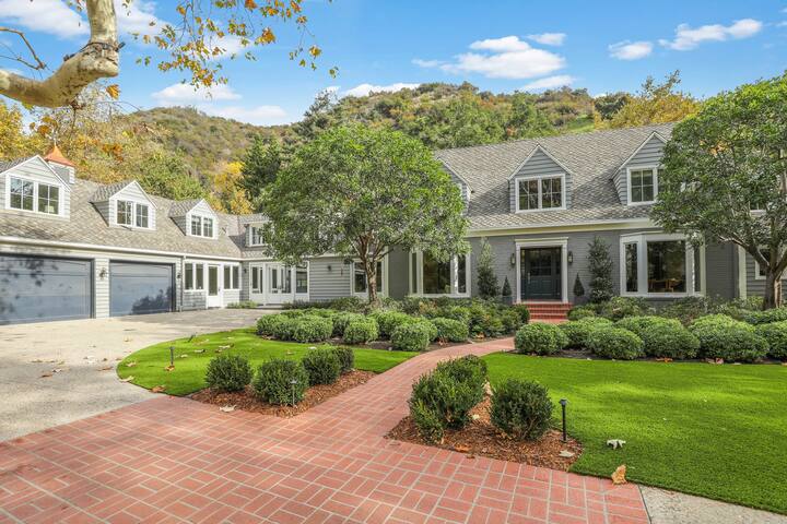 LA Estate in Country Setting gallery image 2