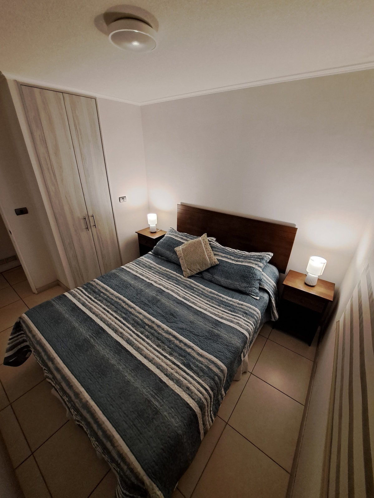 საძინებელი 1