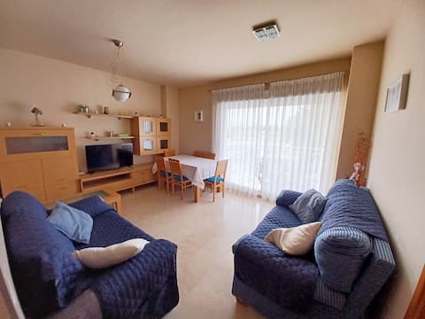 Top performing Airbnb: Apartment with a pool. in Gandia