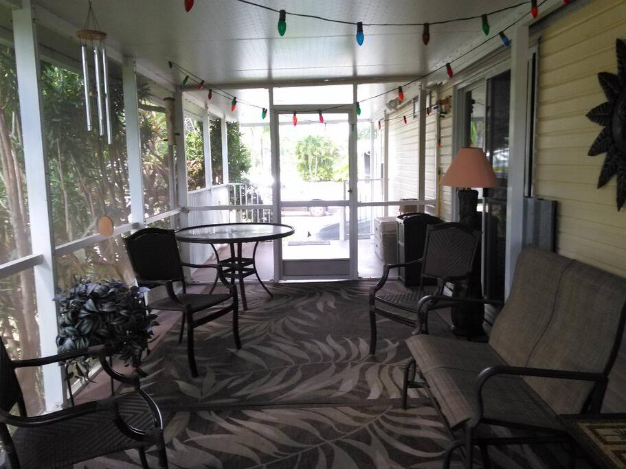 Screened-in Patio