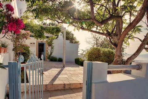 Asomatos house with a view