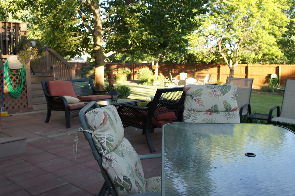 Lower courtyard