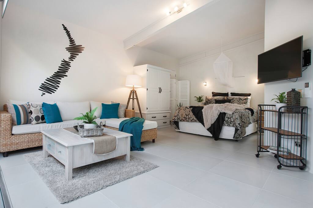 Kereru studio suite