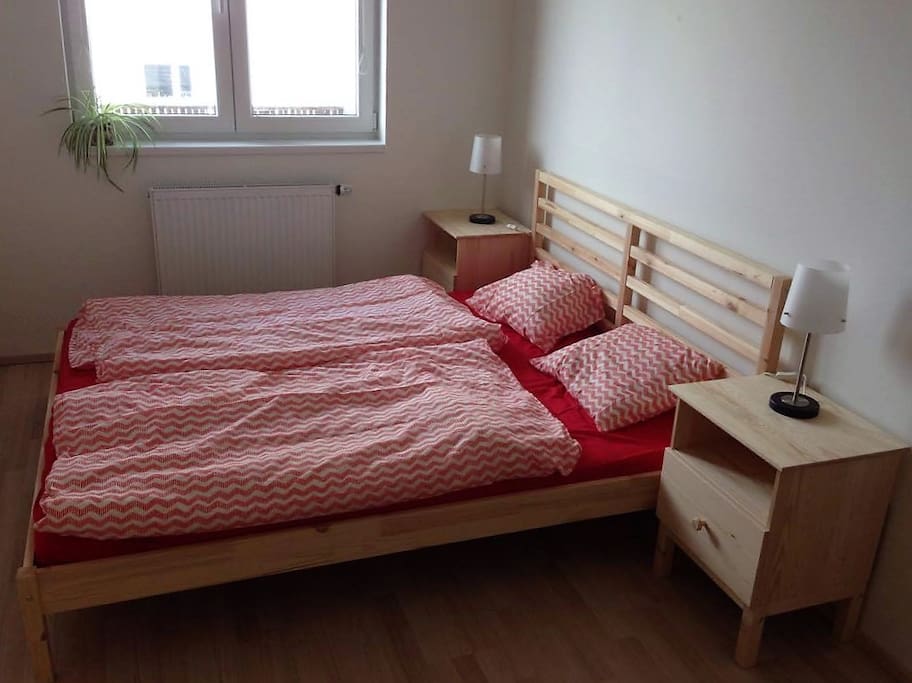 Second bedroom
