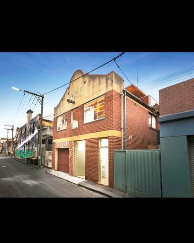 Fitzroy’s fabulous secret: Converted Warehouse gallery image 2