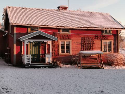 Cozy cottage at a fantastic location.