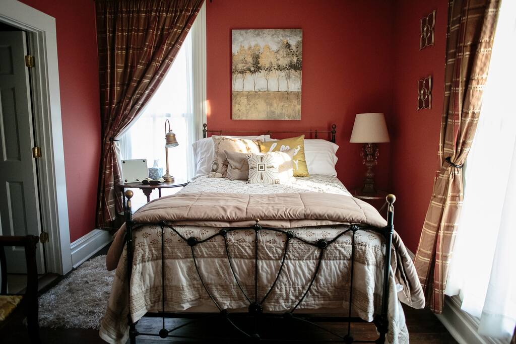 The Covington Room