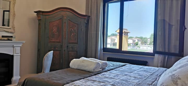 「Golden Sand」房间