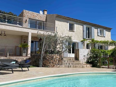 NEW! Charming villa in Provence Verte -