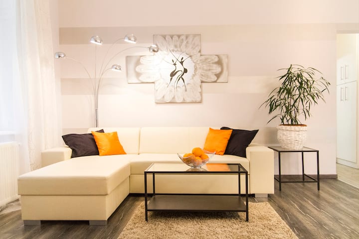 Lovely Flat In The Downtown Walking Street - Hungria