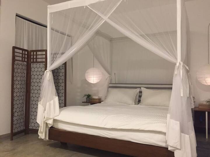 Upper Garden Suite