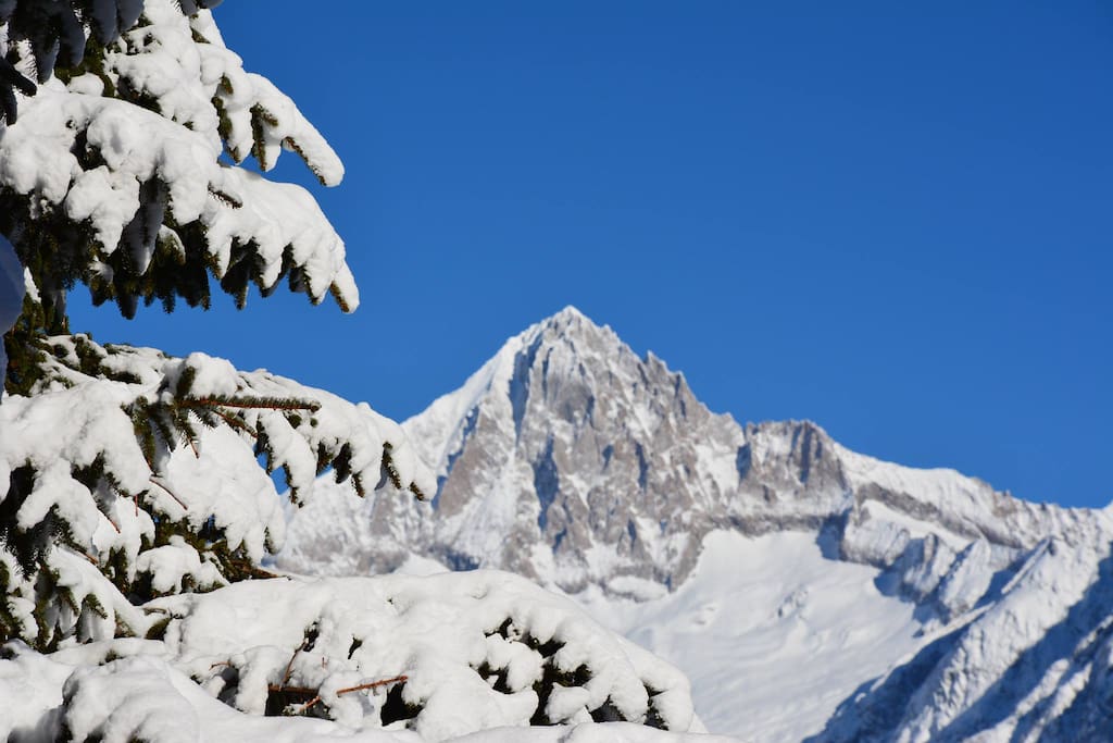 Unser Wahrzeichen von Unterbäch - das Bietschhorn.