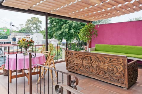 Successful Airbnb property: Cozy Rooftop Retreat in Coyoacan in Coyoacán